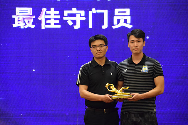 阿尔瓦雷斯：在马竞达到个人巅峰 成为最好的自己